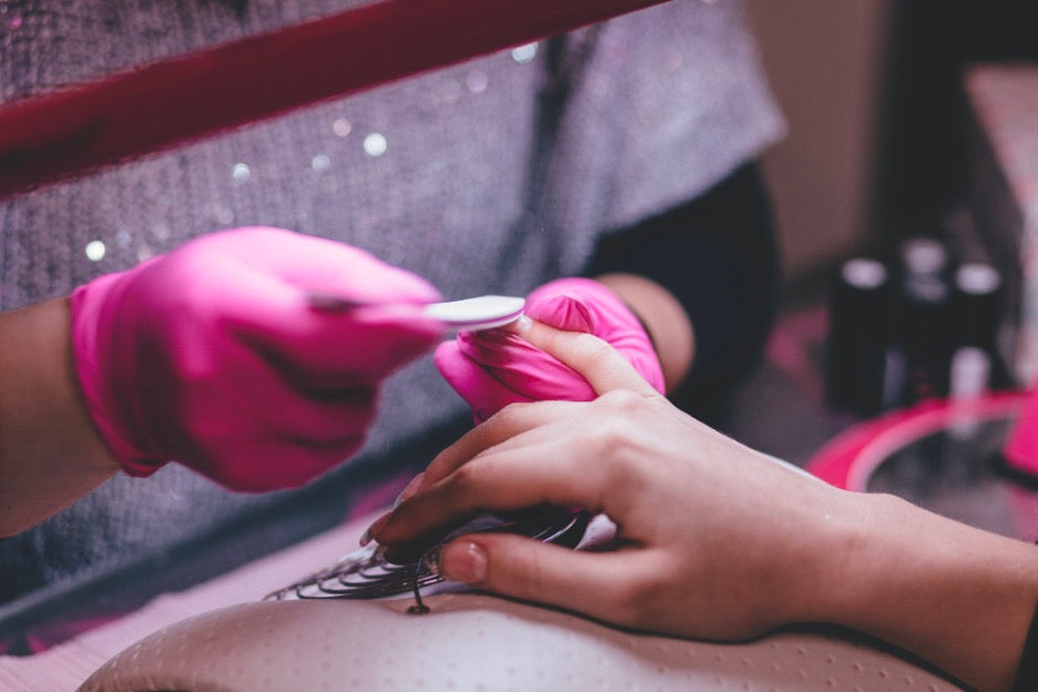 How to Get Hair Dye off of Acrylic Nails